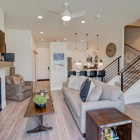 New Luxury Loft #6 With Huge Hot Tub & Great Views - 500 Dollars Of Free Activities & Equipment Rentals Daily